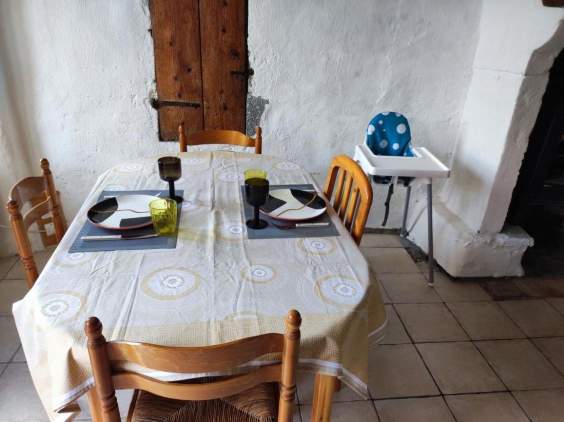 Maison De Vigneron Mareugheol Buitenkant foto